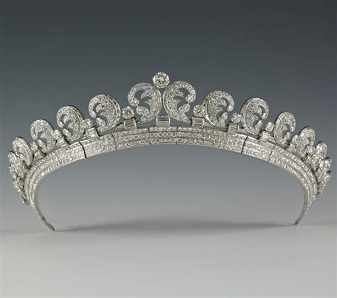 cartier halo scroll tiara